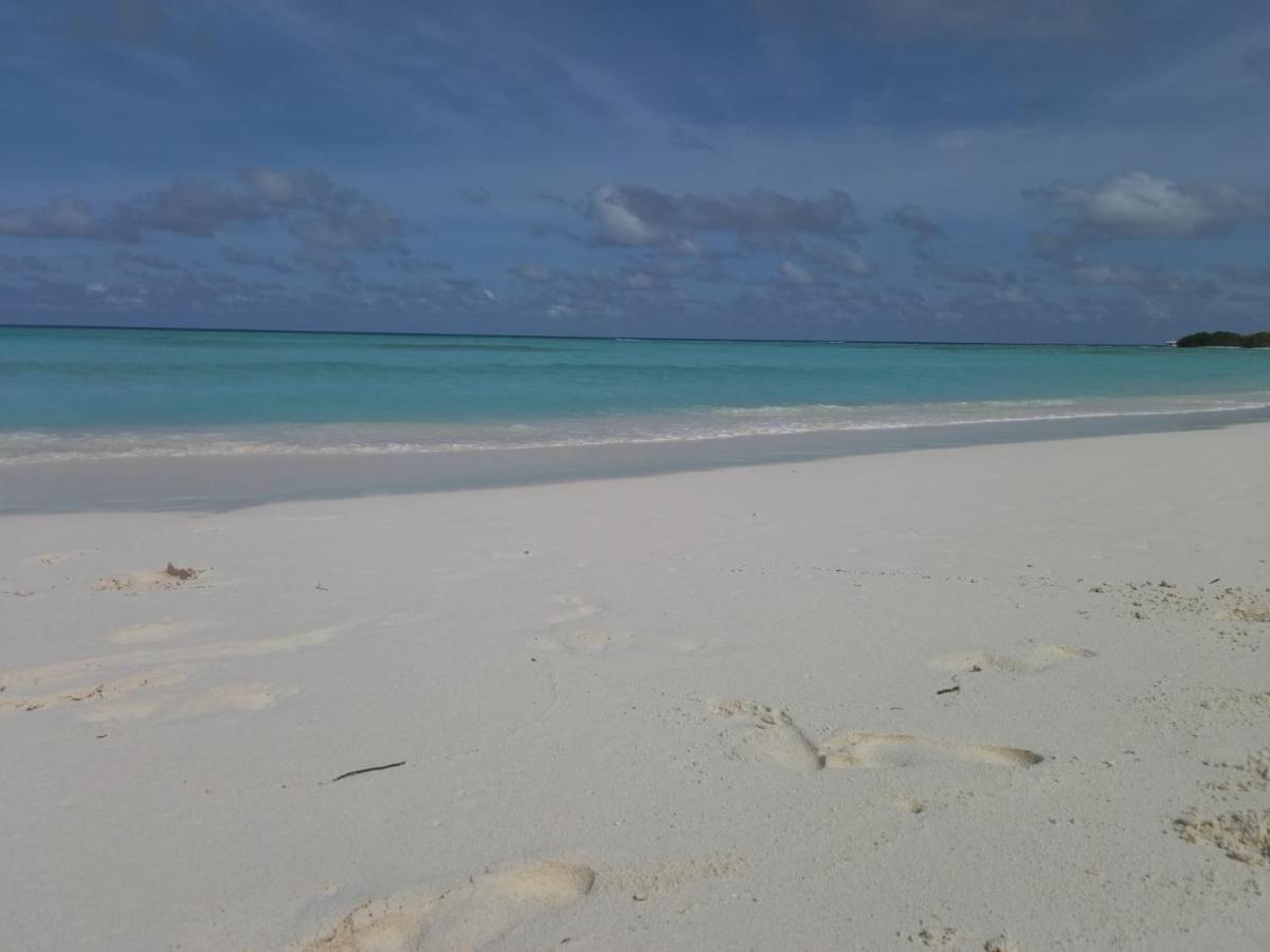 Fins Dive And Leisure Hotel Rasdhoo Esterno foto