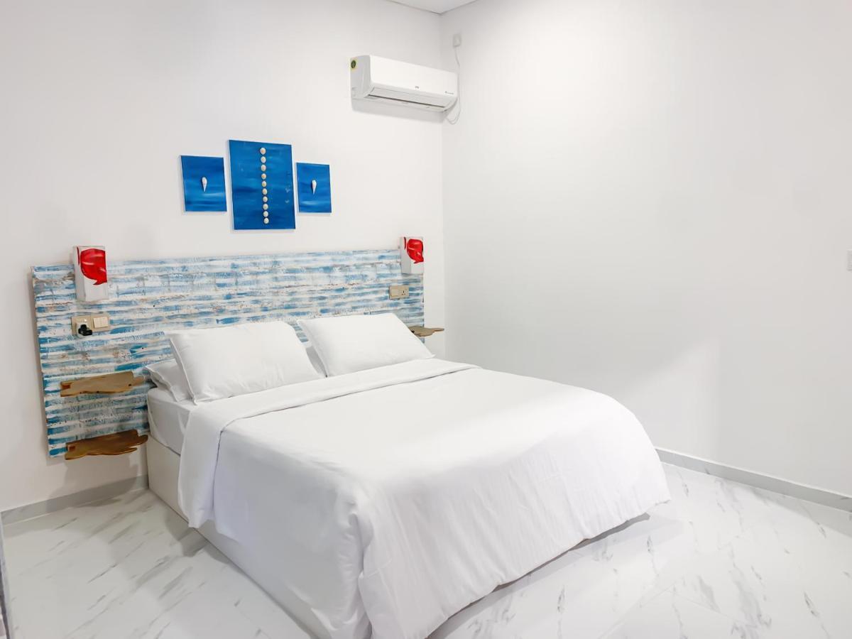 Fins Dive And Leisure Hotel Rasdhoo Esterno foto