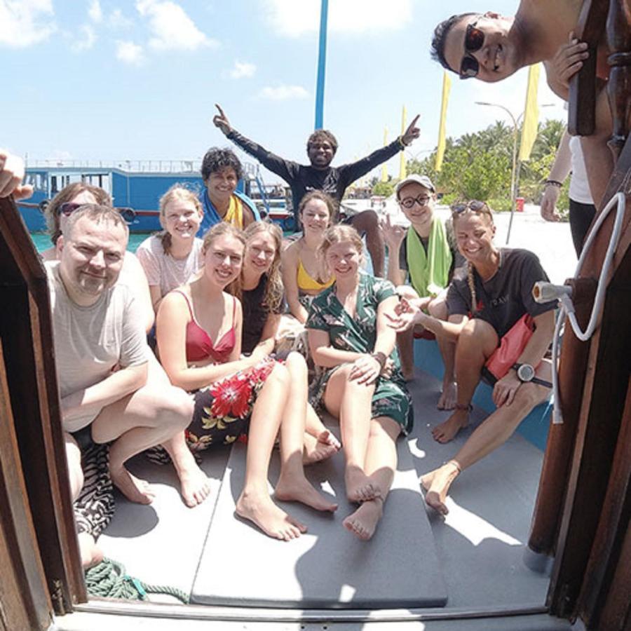 Fins Dive And Leisure Hotel Rasdhoo Esterno foto